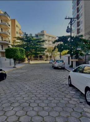Guaruja enseada Ed Colúmbia AP 31